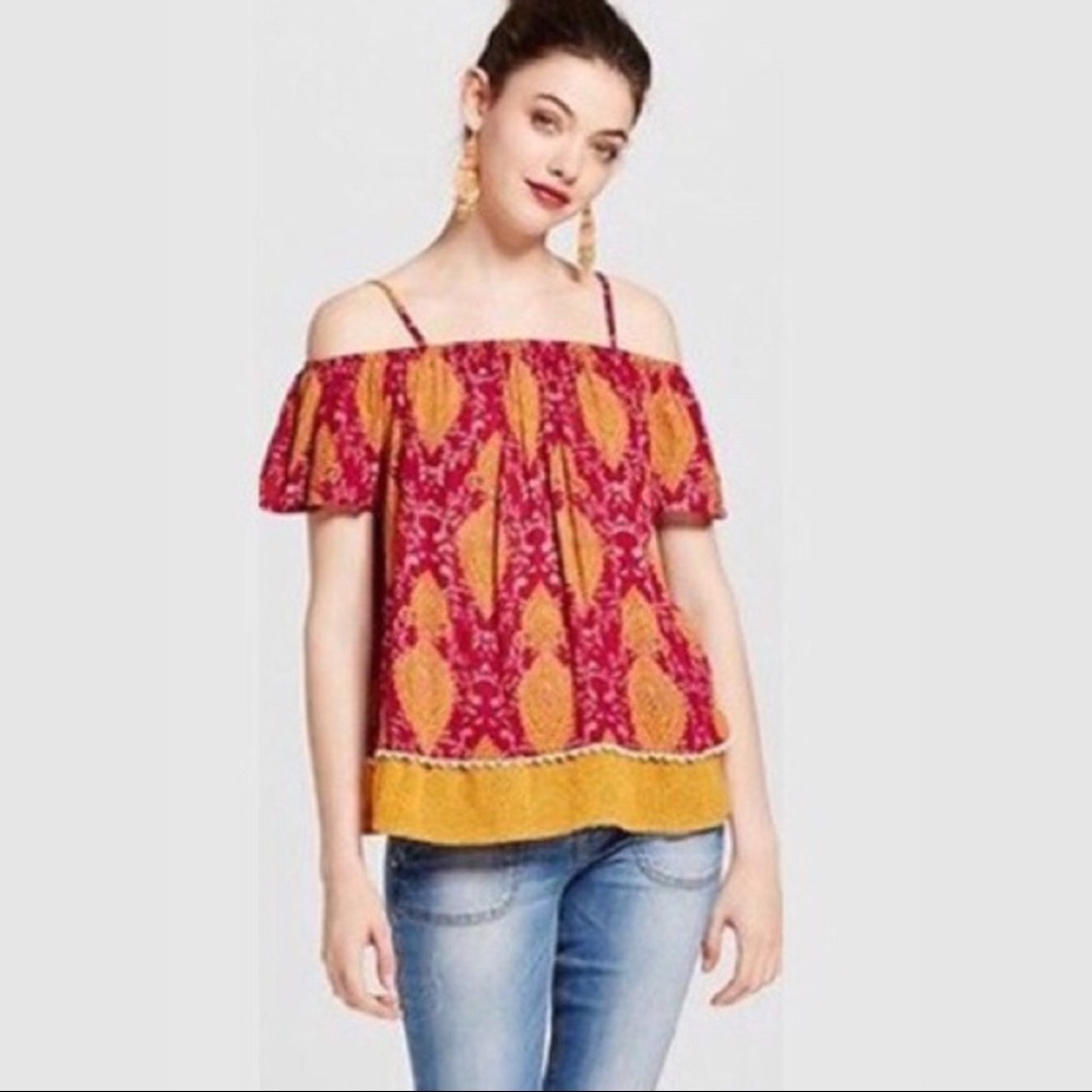 💗5 for $25💗 Cold Shoulder Boho Top